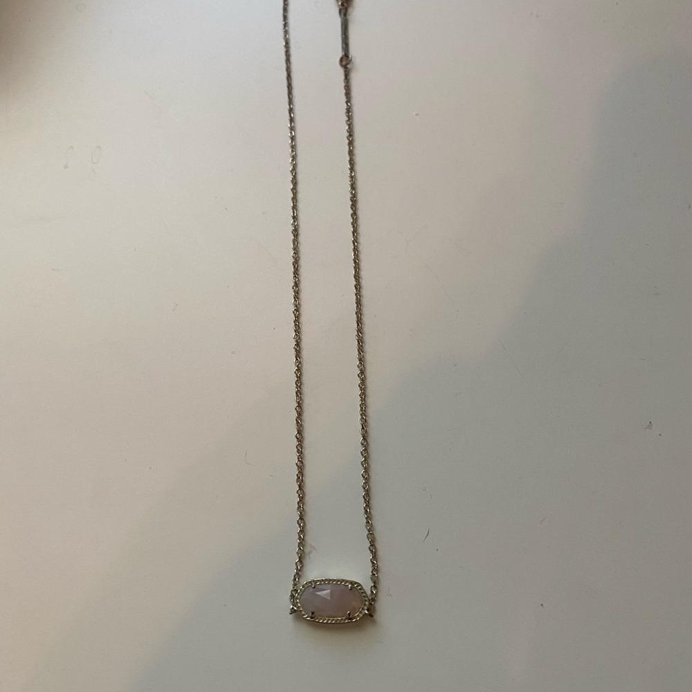 Pink Kendra Scott necklace